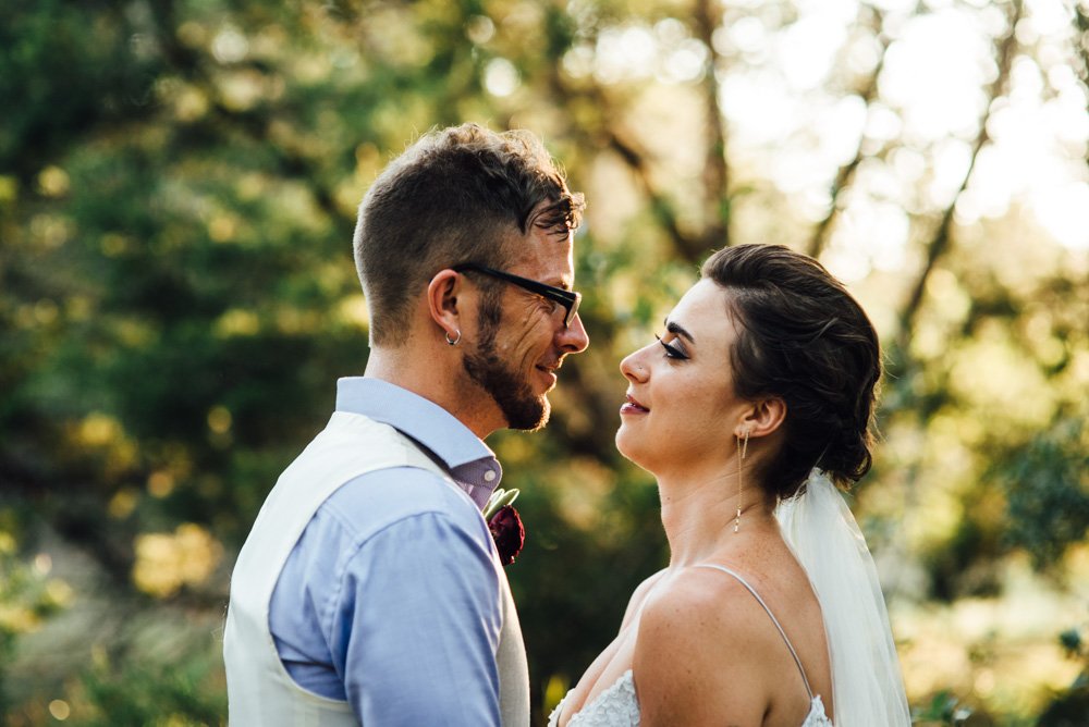 eclectic summer jewish wedding at the wildflower barn
