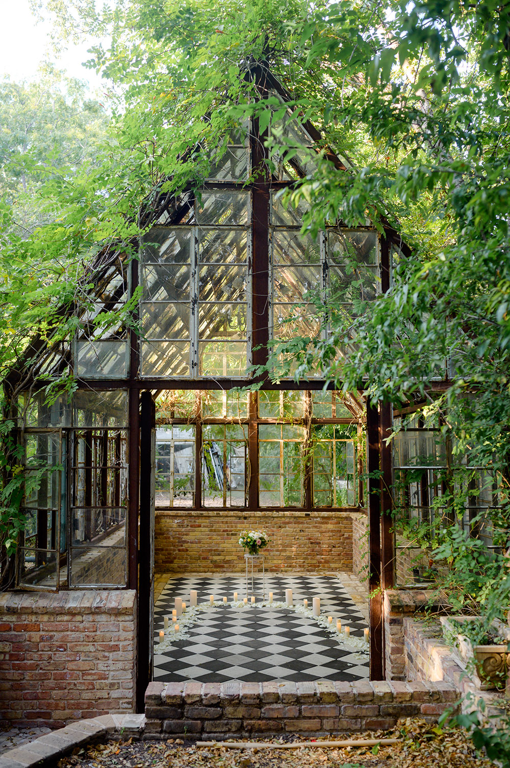 Sekrit Theater Greenhouse set up for proposal