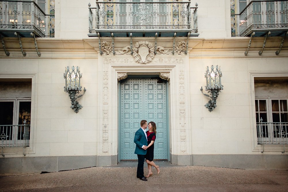 university of texas battle hall photographs for a creative engagement session