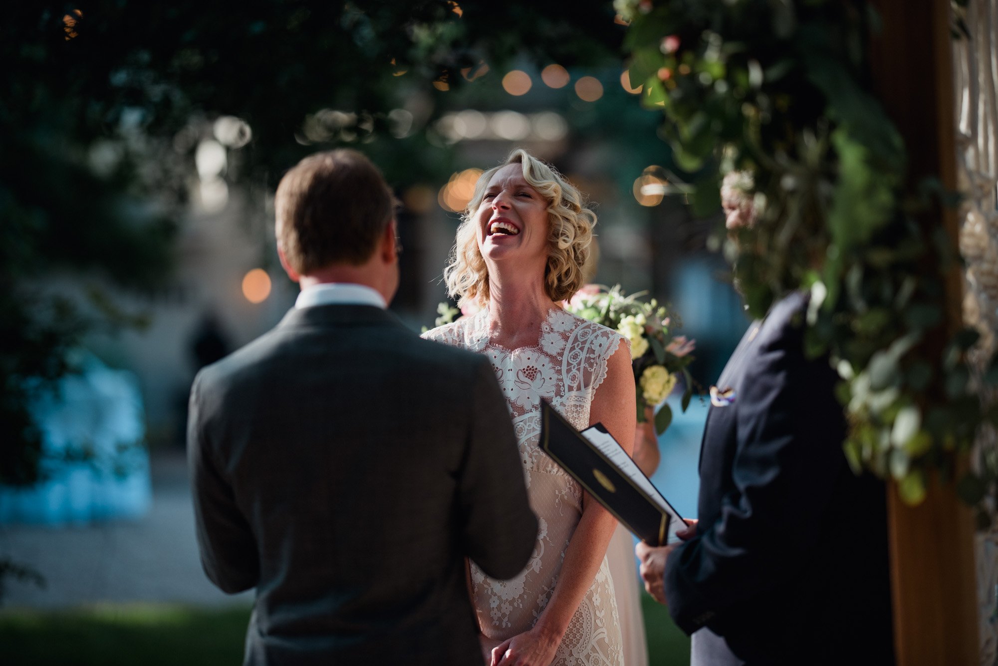 Mercury hall wedding ceremony photographs outdoors, photojournalistic wedding photography in austin, colorful wedding photos, candid wedding photography for creative austin brides