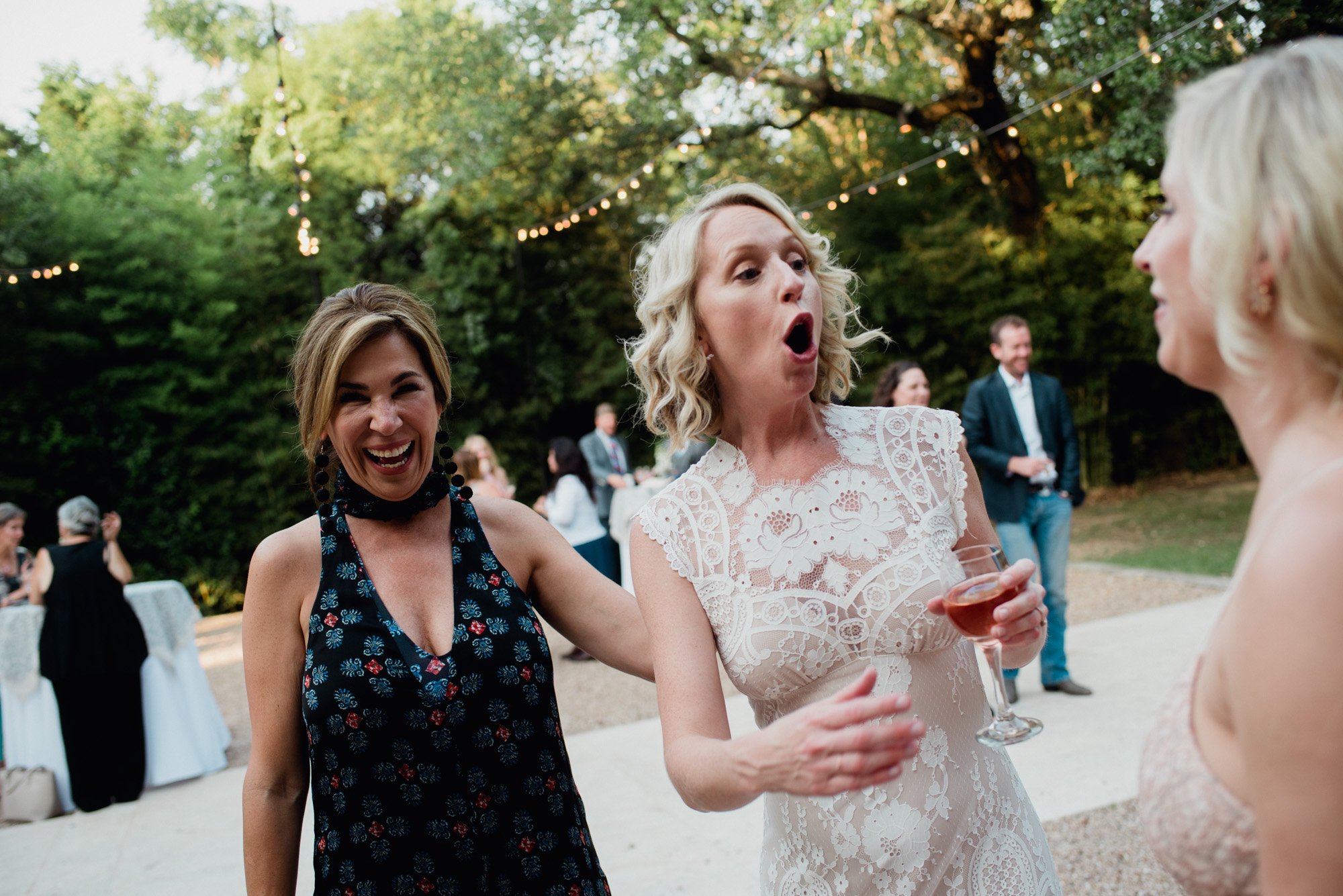 candid wedding photographer in austin texas