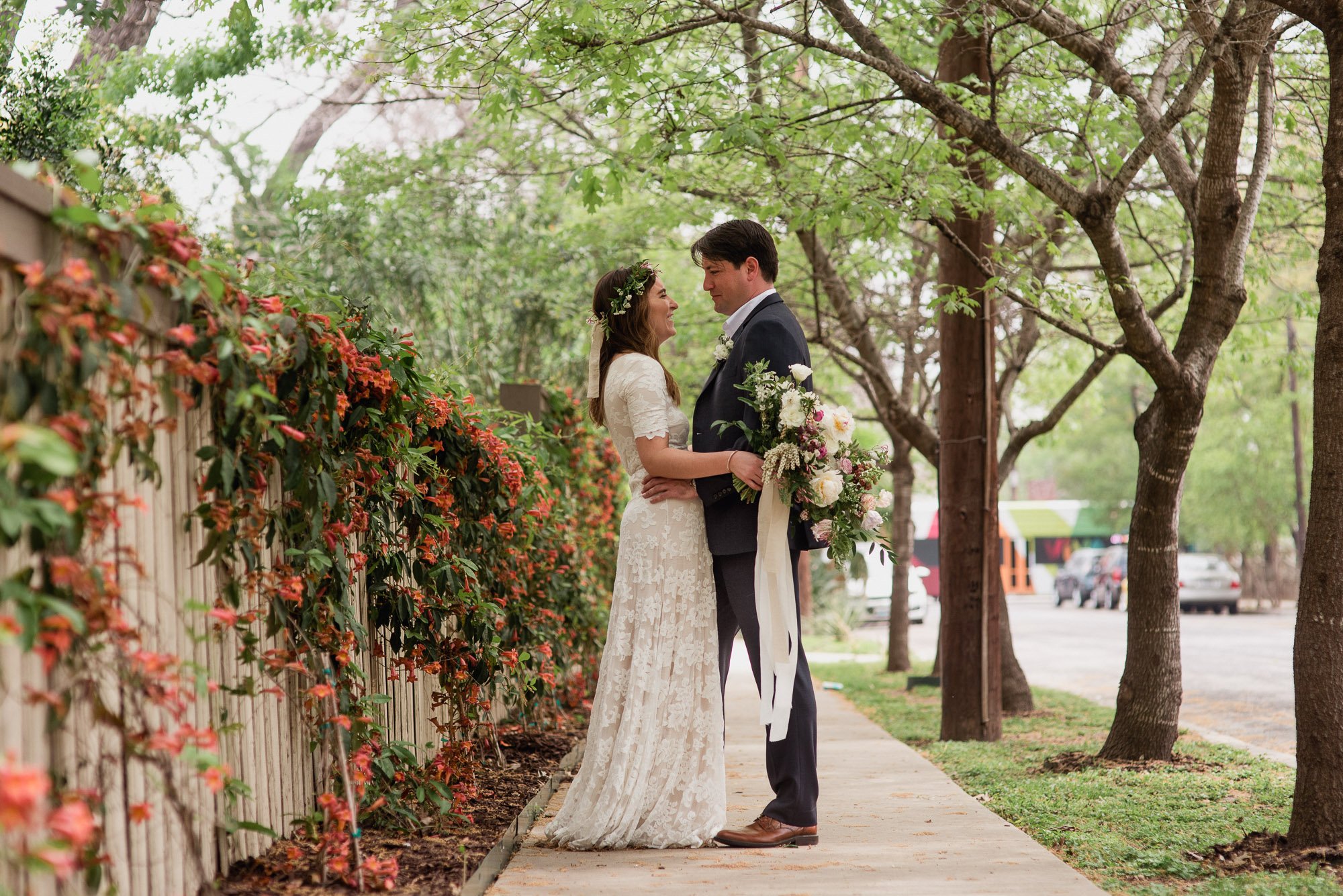 king william district wedding photos, spring wedding photos in downtown san antonio, san antonio wedding photographer, king william district photos