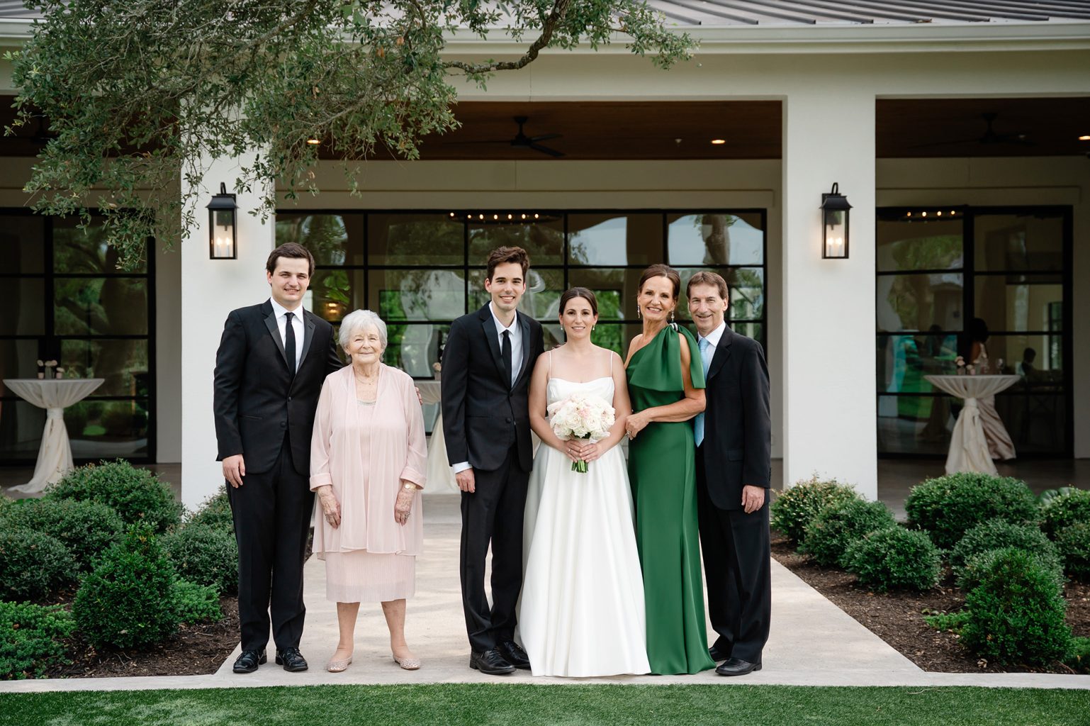 Family formal photos at The Arlo