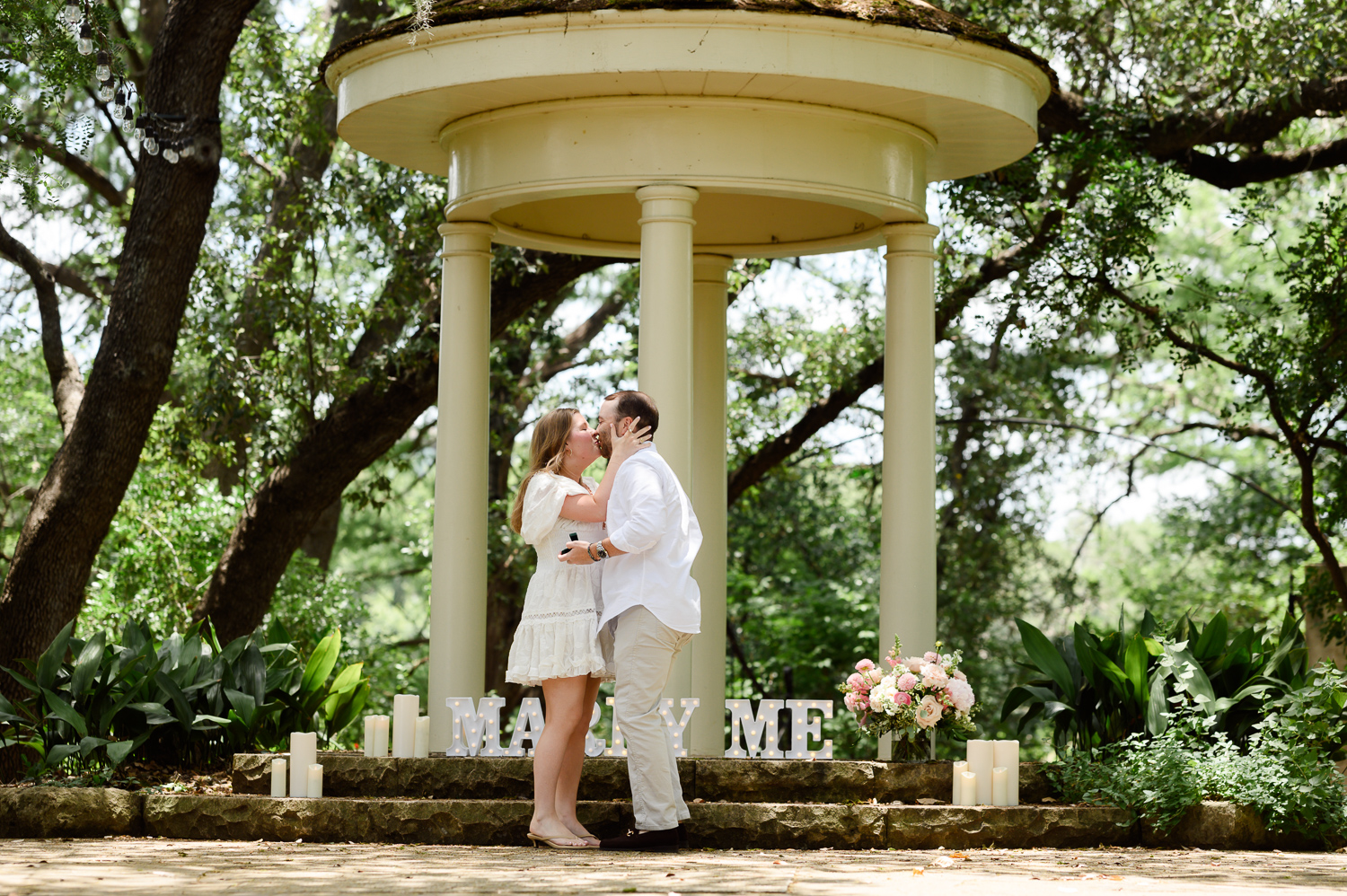 Summertime proposal at Laguna Gloria